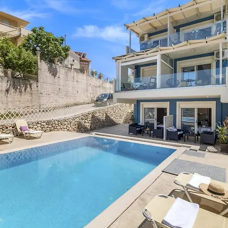 Oceanida Kimw Apartment Nikiana